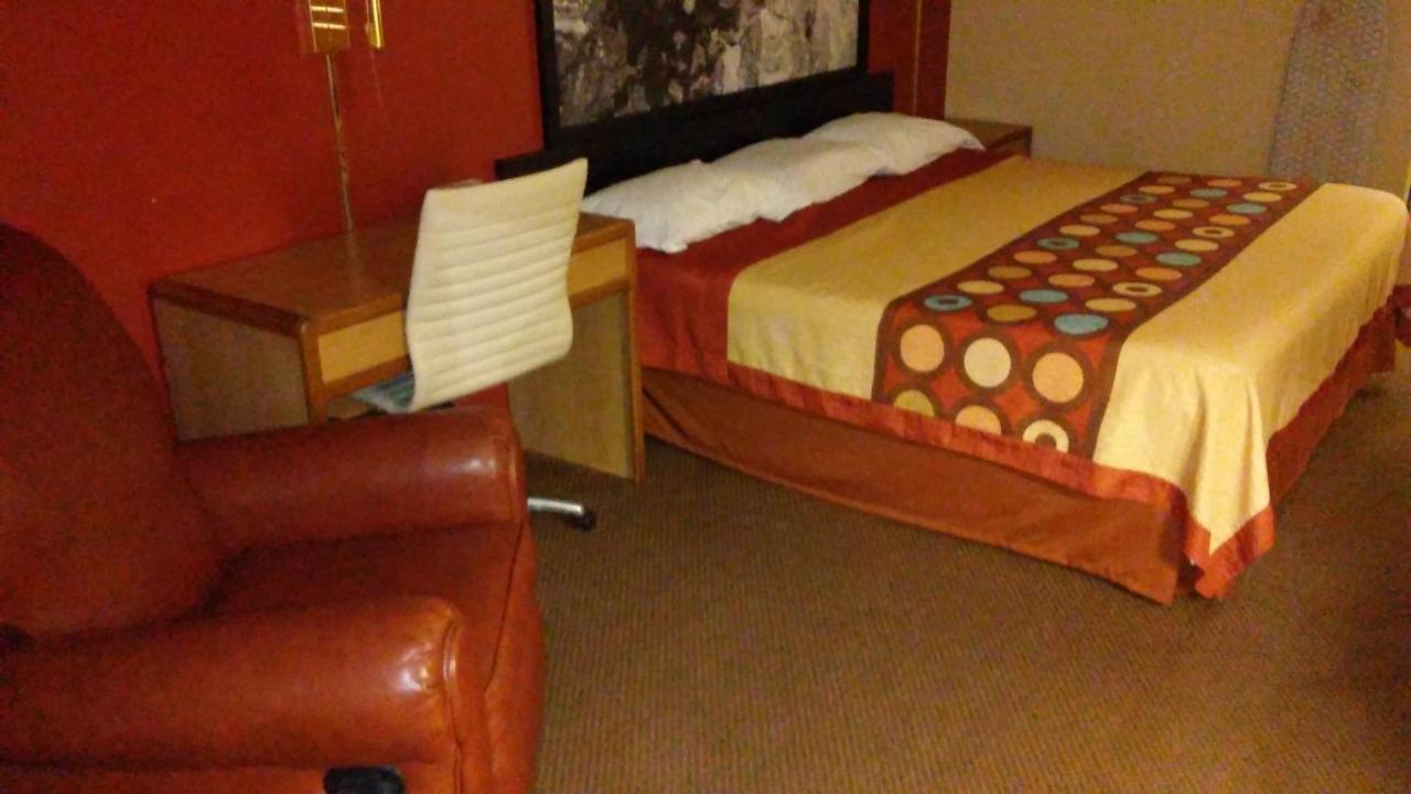 芒特弗农速8汽车旅馆 Mount Vernon 外观 照片